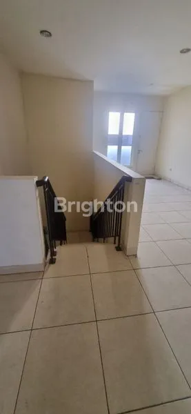 image DIJUAL RUKO 2 LANTAI DI JALAN BOULEVARD KAHURIPAN (3)