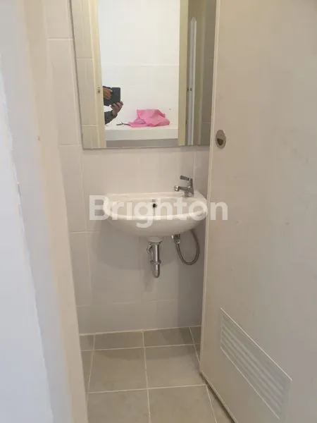 image APARTEMEN TOKYO PIK2 LANTAI SPECIAL TERMURAH (7)
