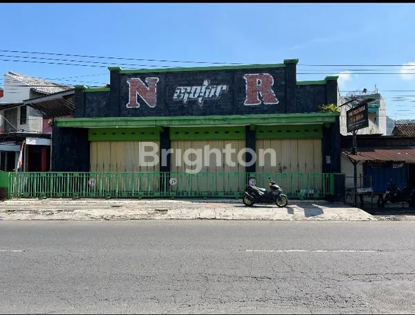 DI JUAL RUKO BONUS RUMAH DI PINGGIR JALAN RAYA KOTA MAGELANG
