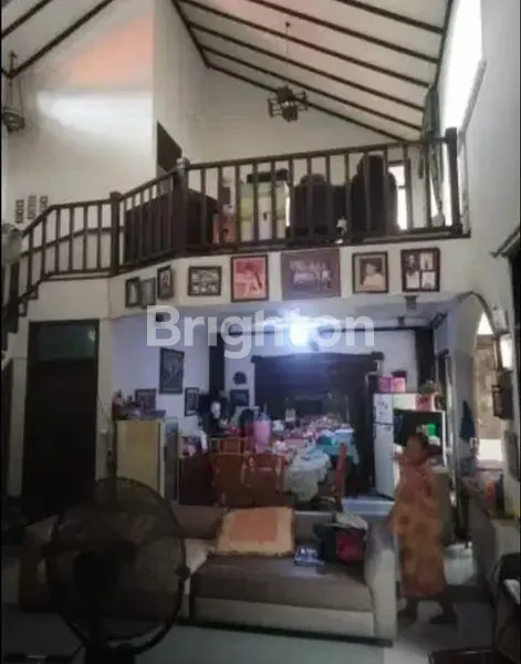 image RUMAH 2 LANTAI STRATEGIS MANYAR TIRTOYOSO (3)