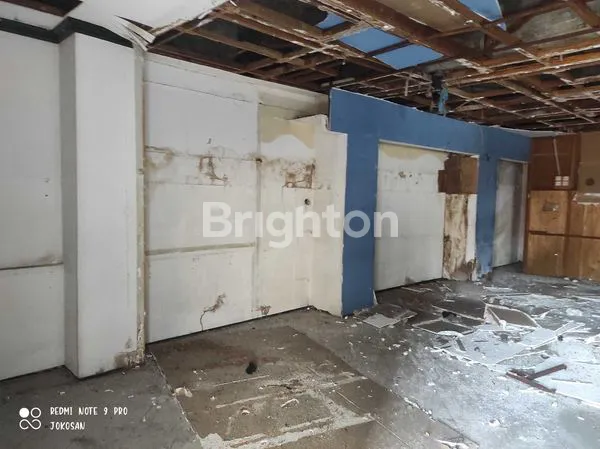 image TOKO STRATEGIS PINGGIR JALAN RAYA UTAMA URIP SUMOHARJO. (4)