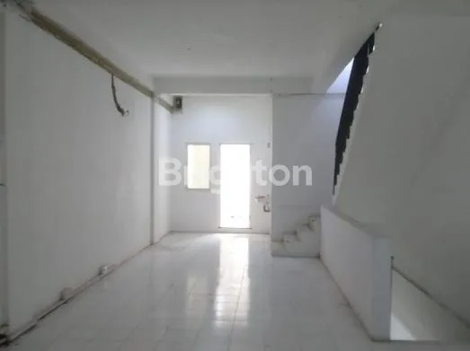 image RUKO 3 LANTAI LOKASI STRATEGIS DAERAH CIPINANG PULO GADUNG JAKARTA TIMUR (4)