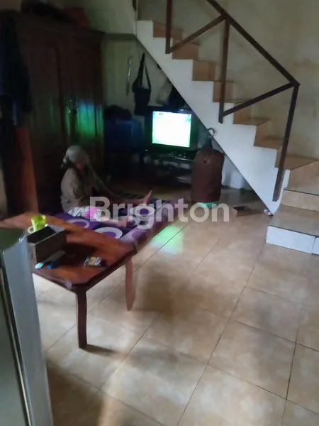 image RUMAH 2 LANTAI STRATEGIS DEKAT KAMPUS UMM 3, COCOK UNTUK HUNIAN ATAU USAHA KOS (4)