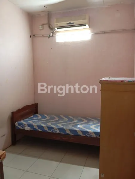 image RUMAH KOST KELAPA MOLEK (3)