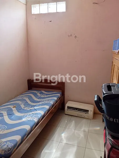 image RUMAH KOST KELAPA MOLEK (4)