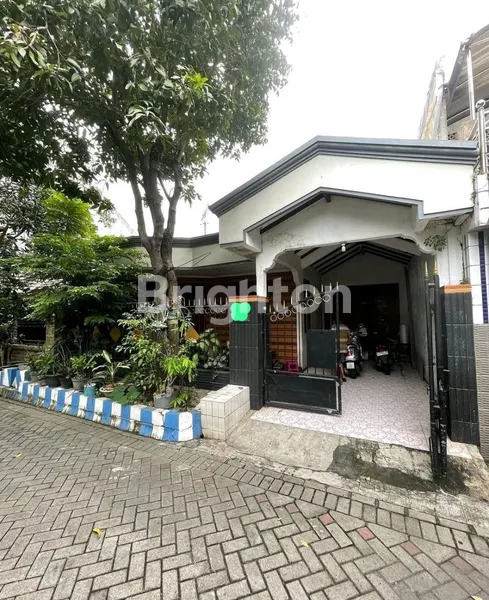 image MAKARYA BINANGUN DEKAT RAYA BRIGJEND KATAMSO, RAYA WARU (1)