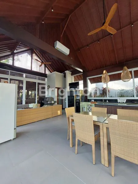 image DIJUAL 2 VILLA  MEWAH DALAM 1 SERTIFIKAT- LOKASI PREMIUM DEKAT HOTEL ALILA ULUWATU BALI (6)