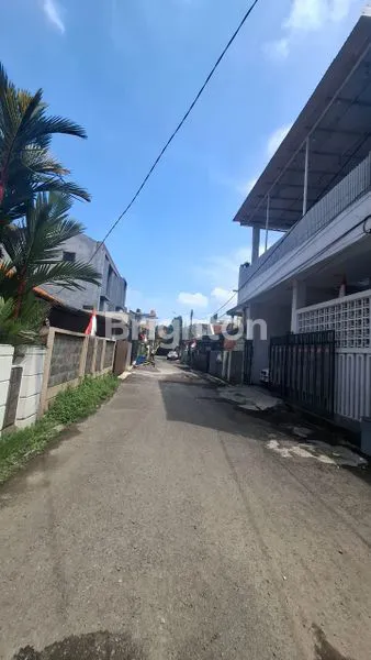 image RUMAH 2 LANTAI KEMBAR MOH TOHA AKSES SRIWIJAYA BISA (1)