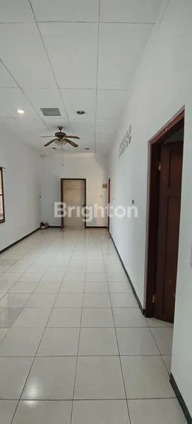 image RUMAH 2 LANTAI DI PEJAGALAN JAKARTA BARAT (5)