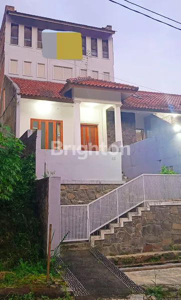 image RUMAH SEJUK DENGAN CITY VIEW DI CIWARUGA PARONGPONG BANDUNG (3)