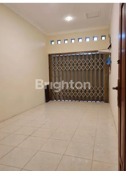 image RUMAH MEWAH DI SEMARANG INDAH (6)