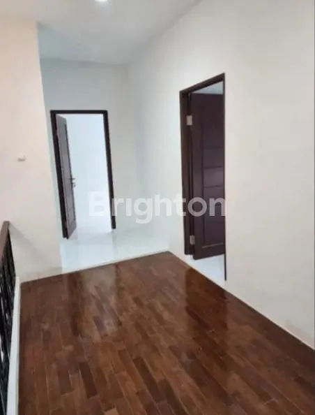 image RUMAH BAGUS SIAP HUNI DI PERUMAHAN ELIT.DEKAT PINTU TOL JAGORAWI.DANAU BOGOR RAYA.BOGOR (6)