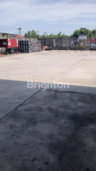 image GUDANG PREMIUM 3400M² EX COCA COLA DEKAT SKA MALL PEKANBARU (8)