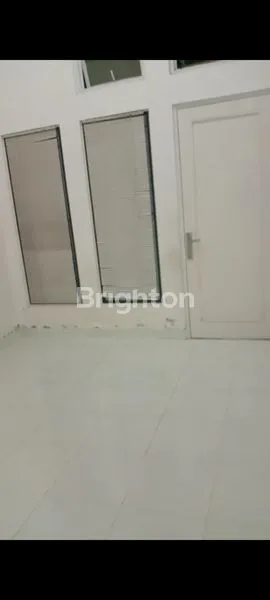 image RUMAH DI JUAL DI CIBINONG, 10-15 MENIT KE STASIUN CIBINONG, 15-20 MENIT KE TOL JAGORAWI, 15 MENIT KE CIBINONG CITY MALL, 10 MENIT KE PASAR CIBINONG (4)