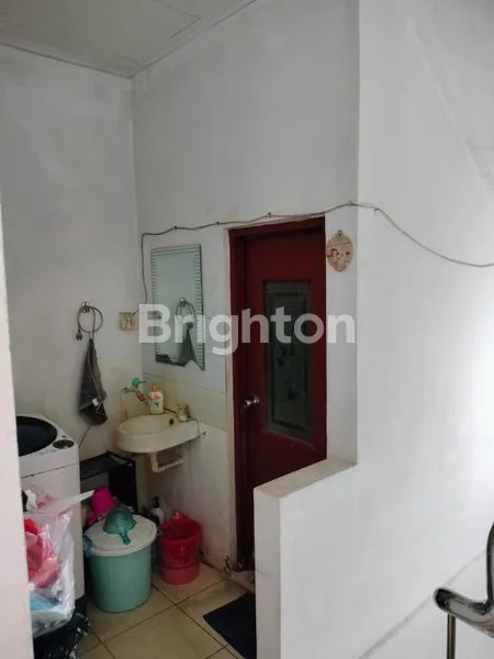 image RUMAH 2 LANTAI DI PETOJO  (6)