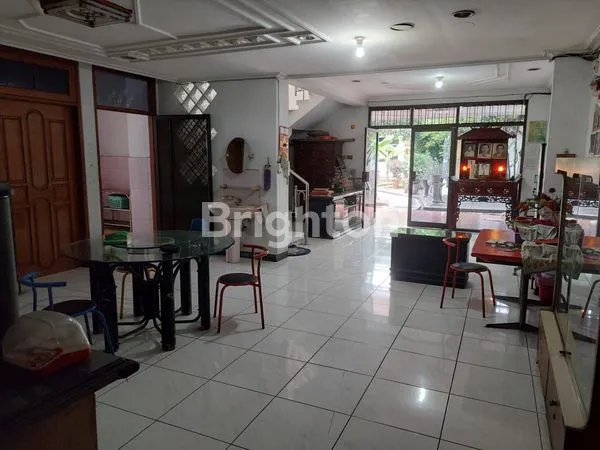 image JALAN RAYA MOJOPAHIT (4)