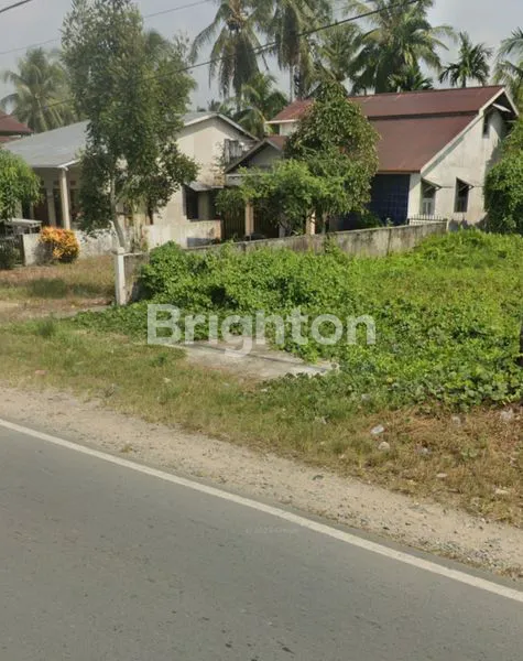 image RUMAH 2 LANTAI PINGGIR JALAN RAYA MEKAR SEKUNTUM, TEBAS (4)
