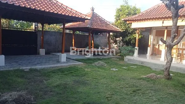 image RUMAH KAYU MODERN, 3KM, HALAMAN LUAS DI TUKAD BATANGHARI (2)