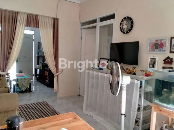 image RUMAH ASRI 2KT SEMI-FURNISHED DI BUKIT DAMAR CITRA INDAH CITY (4)
