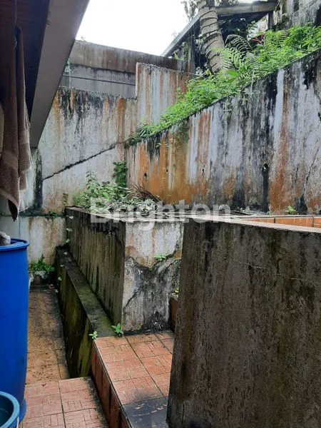 image RUMAH DI KOMPLEK BANGUN REKSA BALIK PAPAN UTARA (5)