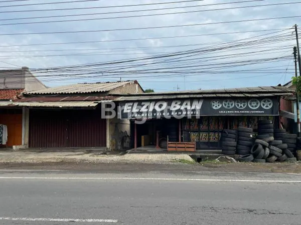 RUMAH & TEMPAT USAHA SANGAT STRATEGIS DI PINGGIR JALAN RAYA PANTURA  BAROS KALANG MALANG PEKALONGAN