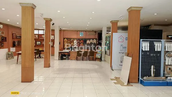 image DIJUAL / DISEWAKAN RUKO 3 UNIT GANDENG SIAP PAKAI INTI KOTA MEDAN JALAN PEMUDA, MEDAN MAIMUN (3)