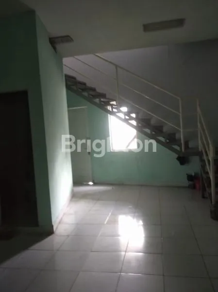 image RUKO 2 LANTAI SIAP UNTUK USAHA DI JALAN PRAPANCA RAYA JAKARTA (7)