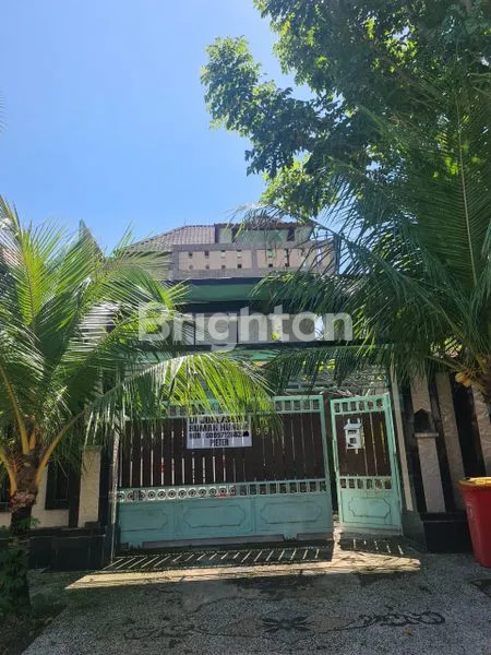 image RUMAH MEWAH 3 LANTAI SEMI-FURNISHED DI JIMBARAN DEKAT TOL (1)