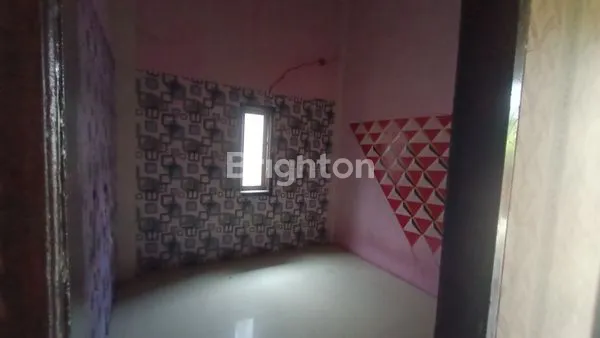 image RUMAH DAN TEMPAT USAHA DI RING ROAD MOJOSONGO (4)