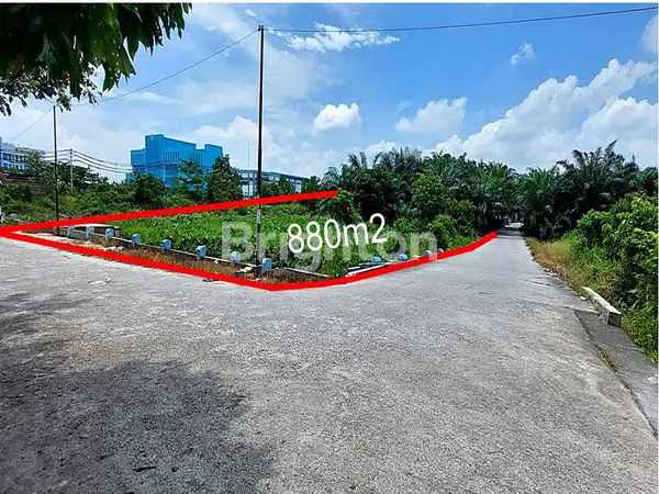 image TANAH HOOK PREMIUM 880M² STRATEGIS DEKAT MALL SKA PEKANBARU (1)