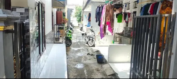 image JAUL CEPAT KONTRAKAN 7 PINTU DI KP.BENCONGAN - TANGERANG (3)