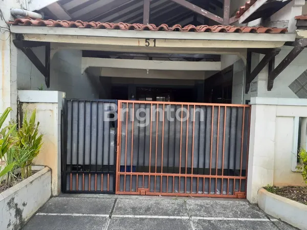 image RUMAH LAYAKHUNI DIJUAL HITUNG TANAH SAJA DKT RS PERSAHABATAN AKSES 3 MOBIL BISA UTK USAHA/RUMAH KOS (1)
