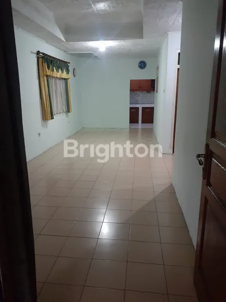 image RUMAH LAYAKHUNI DIJUAL HITUNG TANAH SAJA DKT RS PERSAHABATAN AKSES 3 MOBIL BISA UTK USAHA/RUMAH KOS (2)