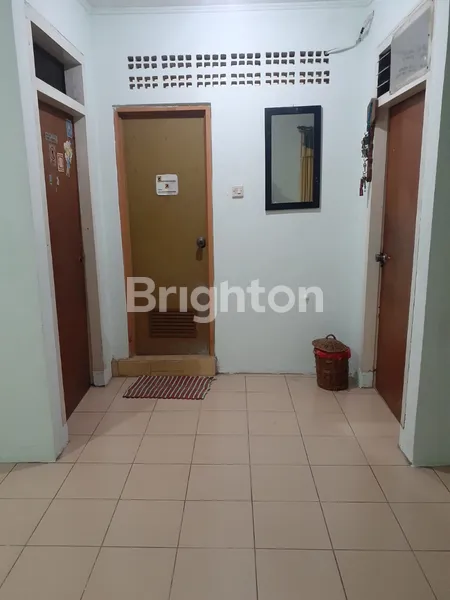 image RUMAH LAYAKHUNI DIJUAL HITUNG TANAH SAJA DKT RS PERSAHABATAN AKSES 3 MOBIL BISA UTK USAHA/RUMAH KOS (3)