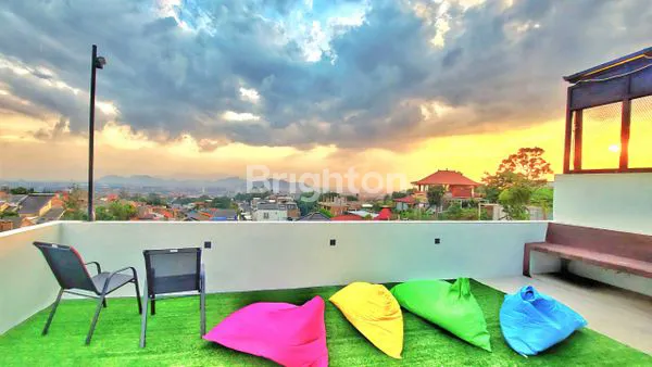 image VILLA ROOFTOP LUAS DI ROSALIE HILLS CIMAHI (5)