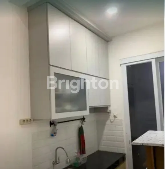 image RUMAH 2 LANTAI FULL FURNISHED DI CLUSTER KRISTA ARYANA KARAWACI (3)