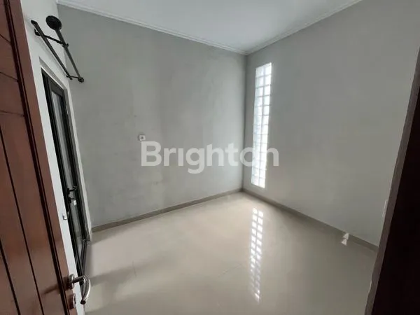 image RUMAH 2 LANTAI AREA PANJER (6)