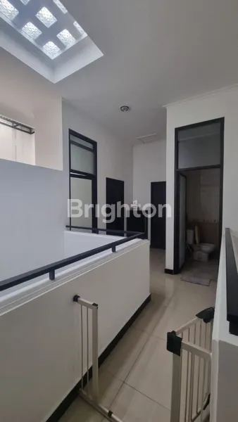 image RUMAH DI DELTA SARI BARU WARU SIDOARJO (2)