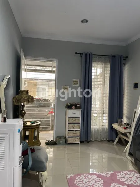 image RUMAH ASRI 2 LANTAI FULLY FURNISHED DEKAT KAMPUS UI (6)