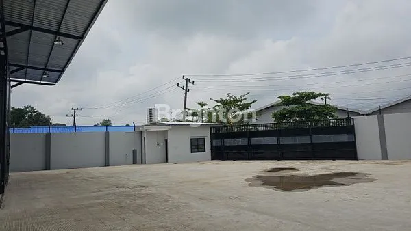 image GUDANG PREMIUM 660M² DI SAMBUTAN - AKSES JALAN RAYA STRATEGIS (7)