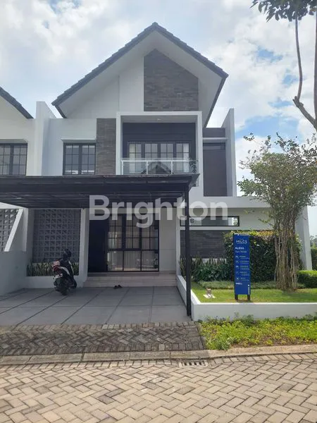 image RUMAH MEWAH 2 LANTAI THE MILES BSB CITY  (1)