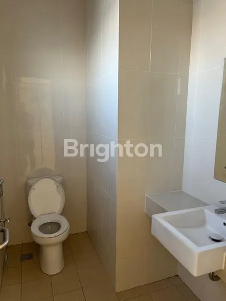 image SEWA RUKO SUMMARECON CROWN GADING (4)