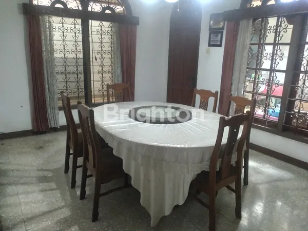 image RUMAH BESAR LAYAK HUNI AKSES JLN 3 MOBIL DEKAT TERMINAL EKONOMIS STRATEGIS (7)