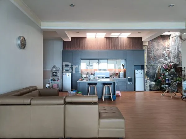 image RUMAH MEWAH KAWASAN ELITE BUKITSARI, LOKASI NYAMAN BUAT RUMAH TINGGAL & BISNIS (3)