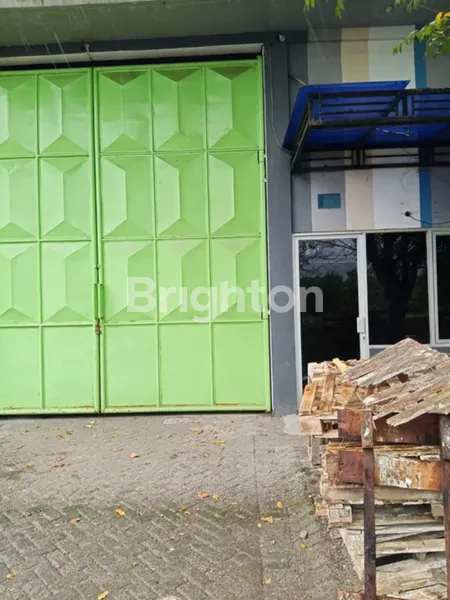 image BUTUH CEPAT LAKU GUDANG TERAWAT DI KOMPLEK PERGUDANGAN SAFE N LOCK (1)