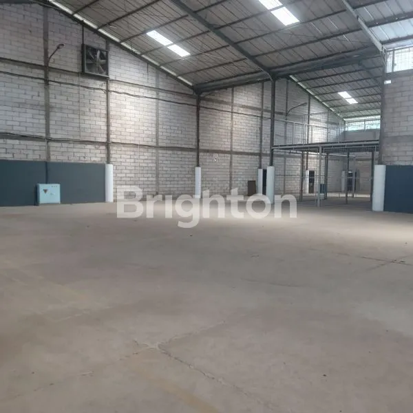 image GUDANG PLUS KANTOR SIAP PAKAI CILEUNGSI JAWA BARAT LUAS 3517M2 (4)