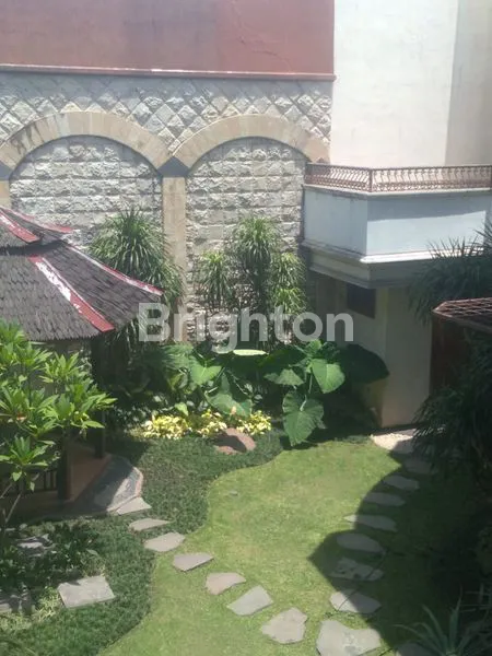 image DIJUAL RUMAH 2 LANTAI LOKASI DI NGINDEN INTAN - SURABAYA (2)