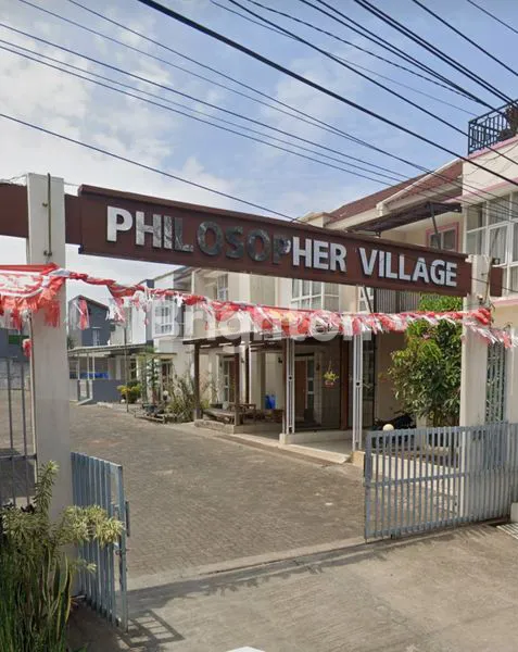 image RUMAH 2 LANTAI VIEW PEGUNUNGAN DI LEMBANG, SEMI-FURNISHED<br />
<br />
THIS TITLE (57 CHARACTERS) EFFECTIVELY HIGHLIGHTS THE KEY SELLING POINTS:<br />
- PROPERTY TYPE AND FLOORS (RUMAH 2 LANTAI)<br />
- MAIN ATTRACTION (VIEW PEGUNUNGAN)<br />
- STRATEGIC LOCATION (LEMBANG)<br />
- FURNISHIN (3)