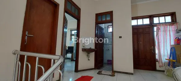 image RUMAH HOOK 1½ LANTAI DI DARMO PERMAI UTARA SURABAYA BARAT (8)