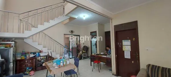 image RUMAH HOOK 1½ LANTAI DI DARMO PERMAI UTARA SURABAYA BARAT (4)